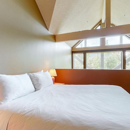 Greystone Lodge Whistler Phòng bức ảnh
