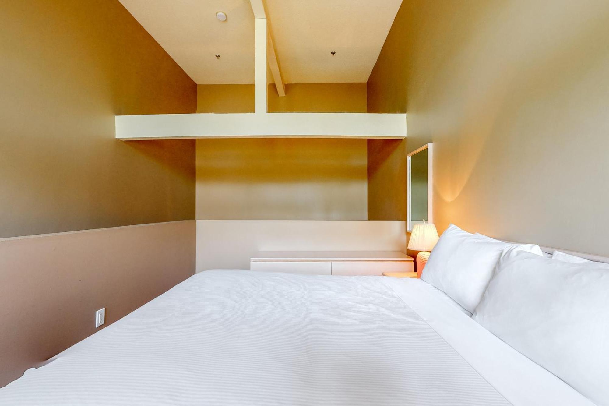 Greystone Lodge Whistler Phòng bức ảnh