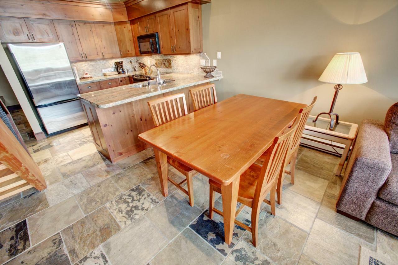 Greystone Lodge Whistler Ngoại thất bức ảnh
