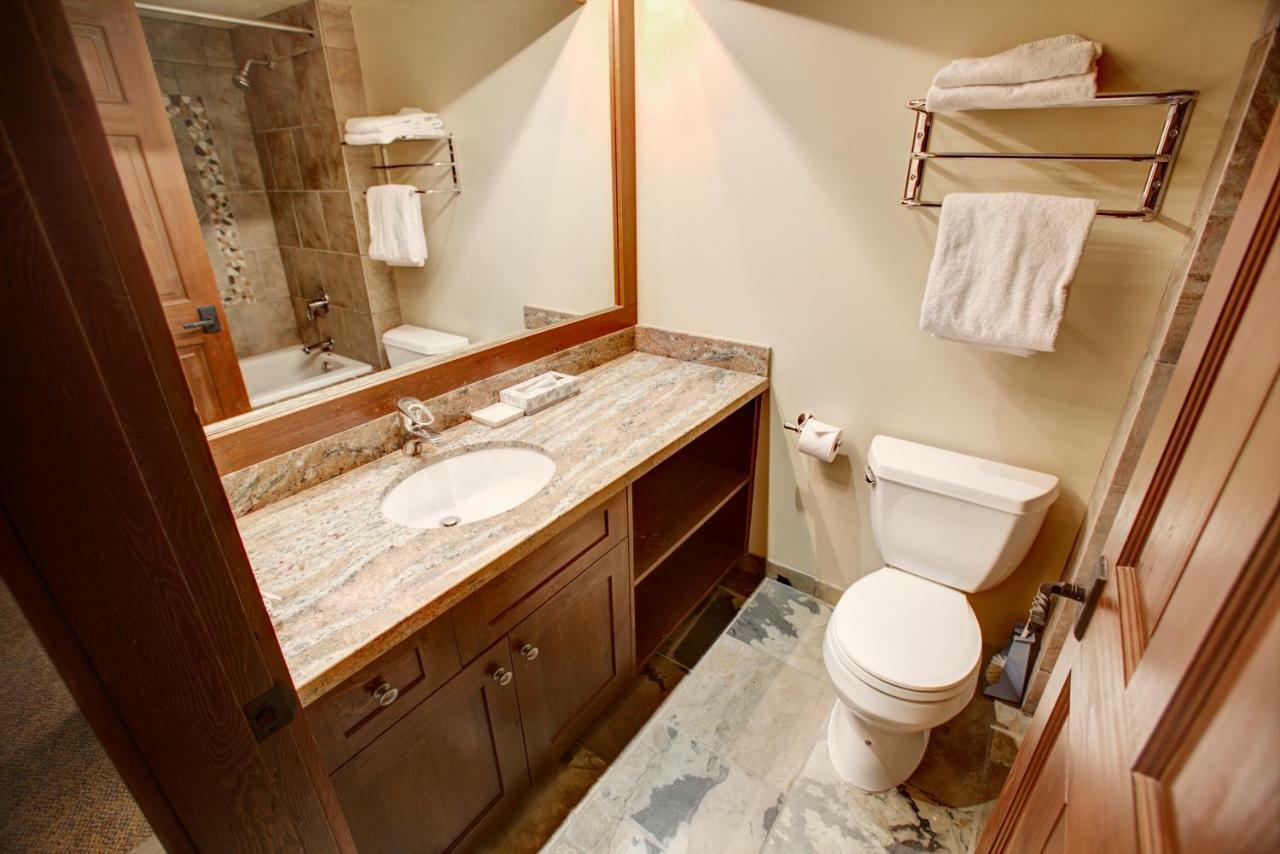 Greystone Lodge Whistler Ngoại thất bức ảnh