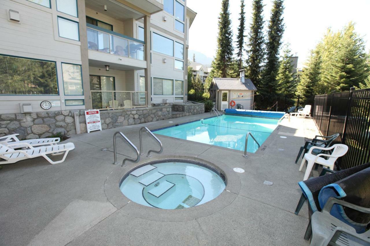 Greystone Lodge Whistler Ngoại thất bức ảnh