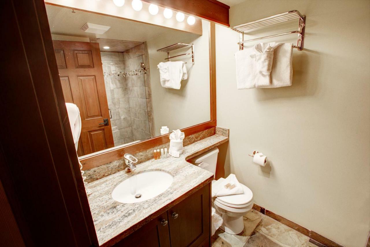 Greystone Lodge Whistler Ngoại thất bức ảnh
